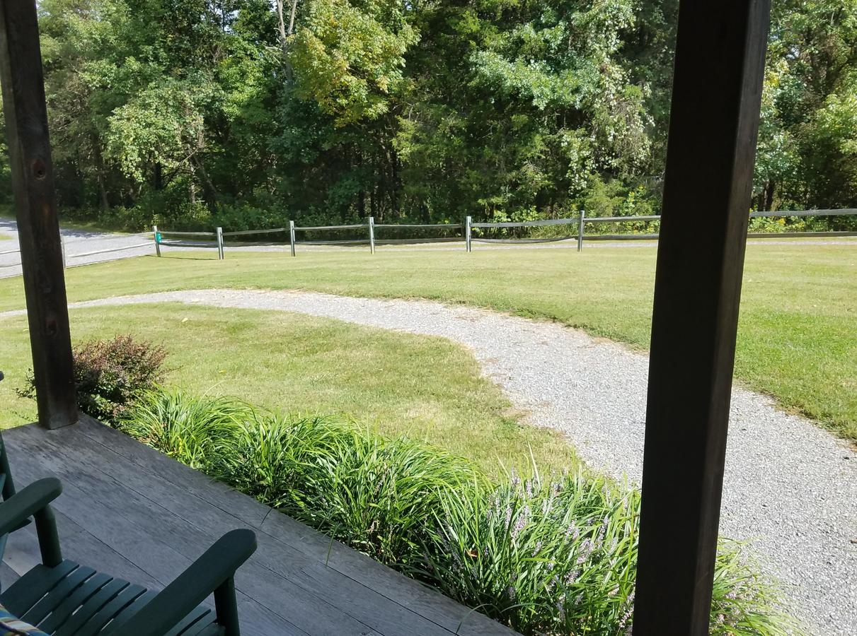 Autumn Ridge Cottages Lexington Exterior foto